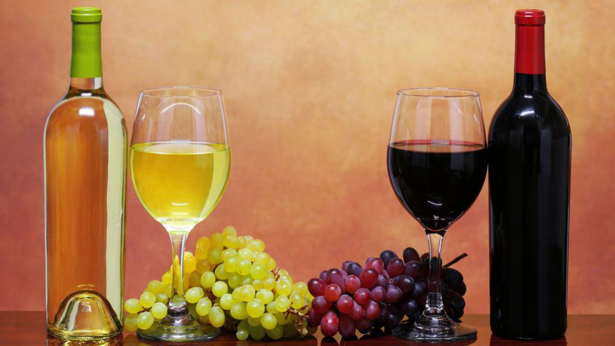 Medic nutriționist, despre vin și beneficiile acestuia. Roșu sau alb? Care e mai bogat în substanțe biologic active