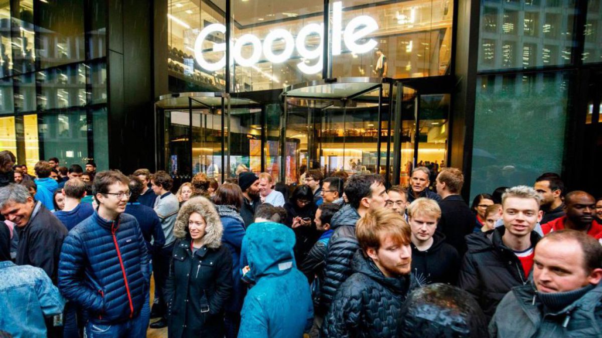 Mii de angajați Google în grevă, în întreaga lume, în semn de protest față de modul de gestionare a hărțuirii sexuale
