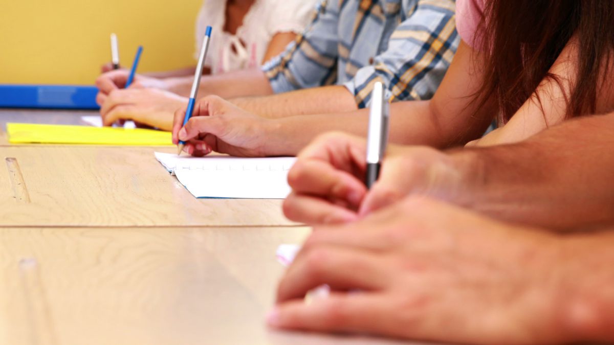 Ministerul Educației a stabilit taxa de 500 de lei pentru a treia sesiune a examenelor de BAC