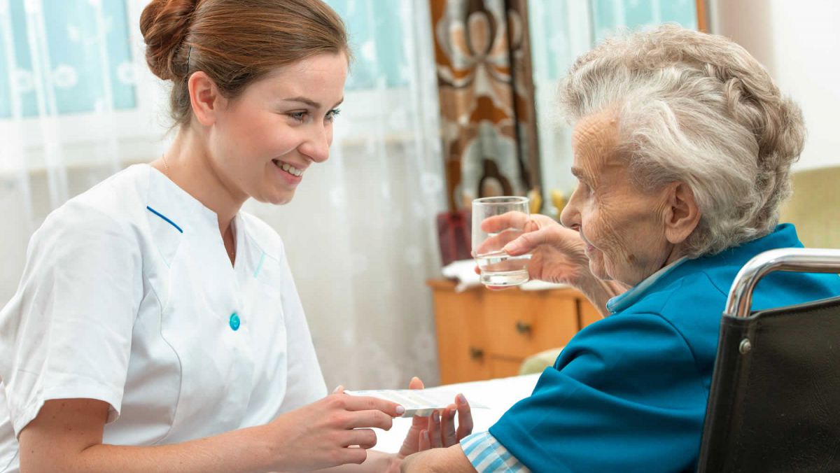 Ministerul Sănătății: Primul raion din Moldova în care îngrijirile medicale la domiciliu se vor face după modelul norvegian