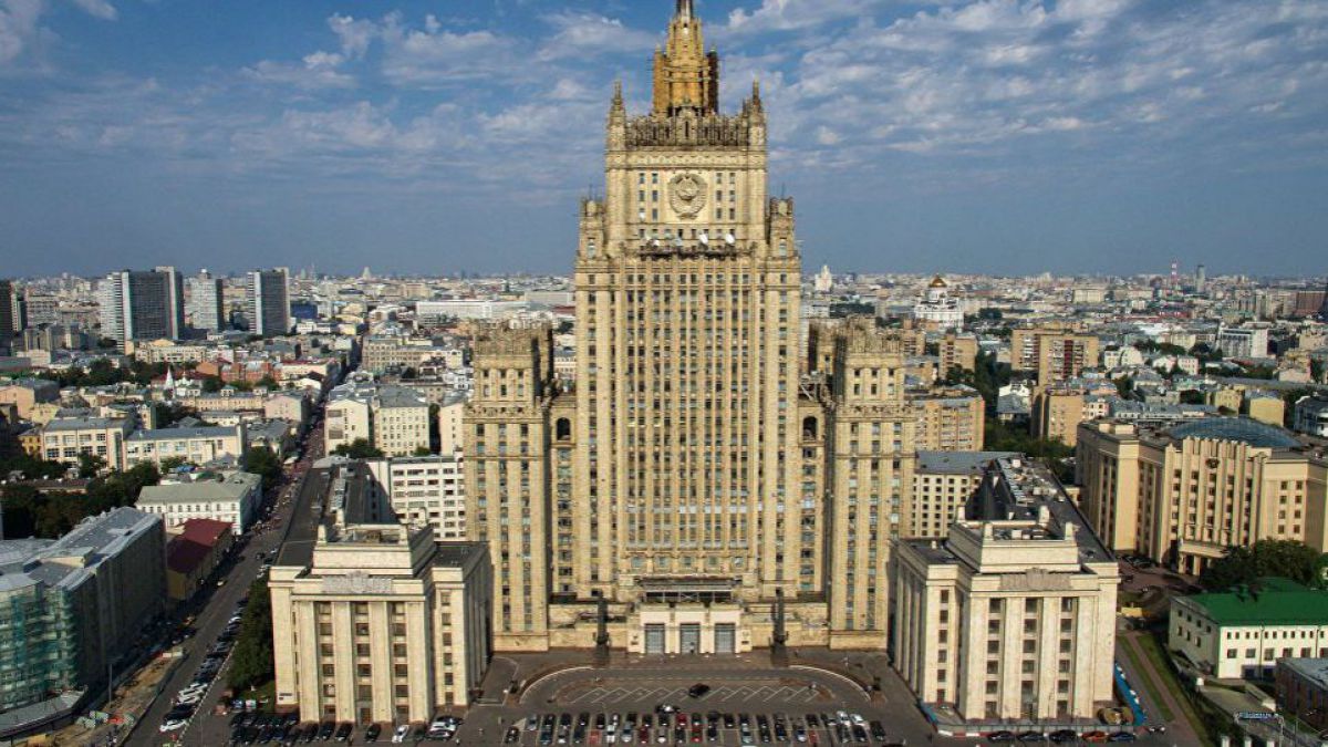Ministerul rus de Externe: Ambasadorul SUA la Chișinău se implică în procesul politic din Moldova