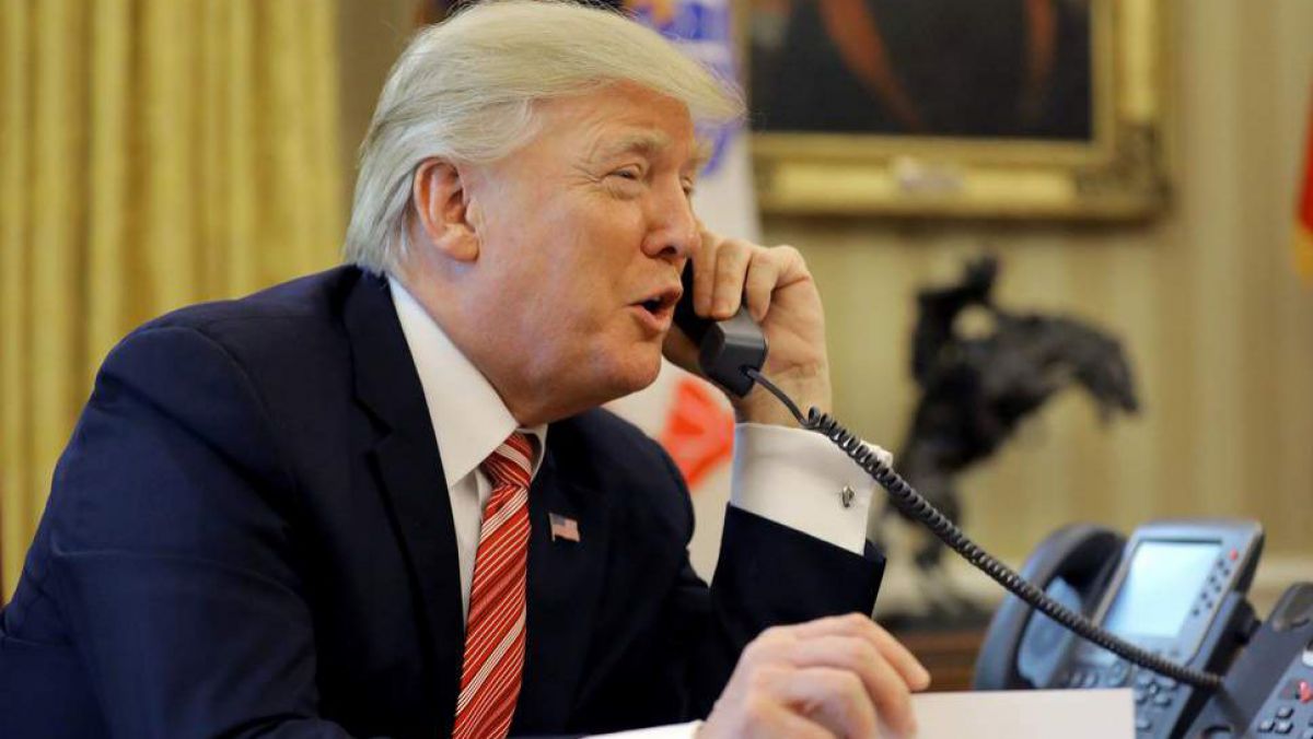 NYT: China și Rusia ascultă apelurile realizate de Trump cu telefonul mobil personal