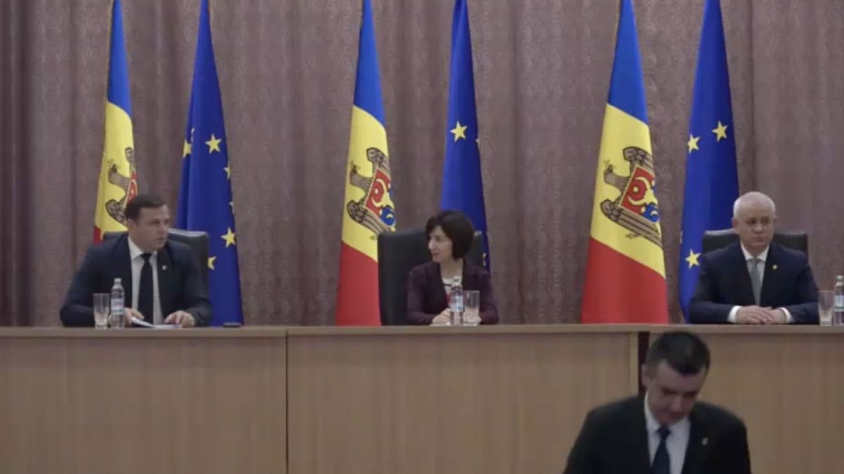 Năstase, prezentat colegilor: Politizarea activității MAI încetează din acest moment (VIDEO)