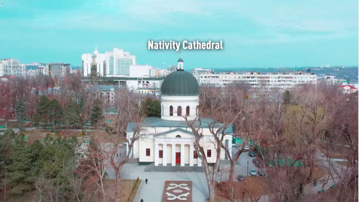 O cunoscută companie aeriană a realizat un filmuleț în care îndeamnă turiștii să viziteze Chișinăul. Ce locuri din oraș au fost incluse în clip (VIDEO)