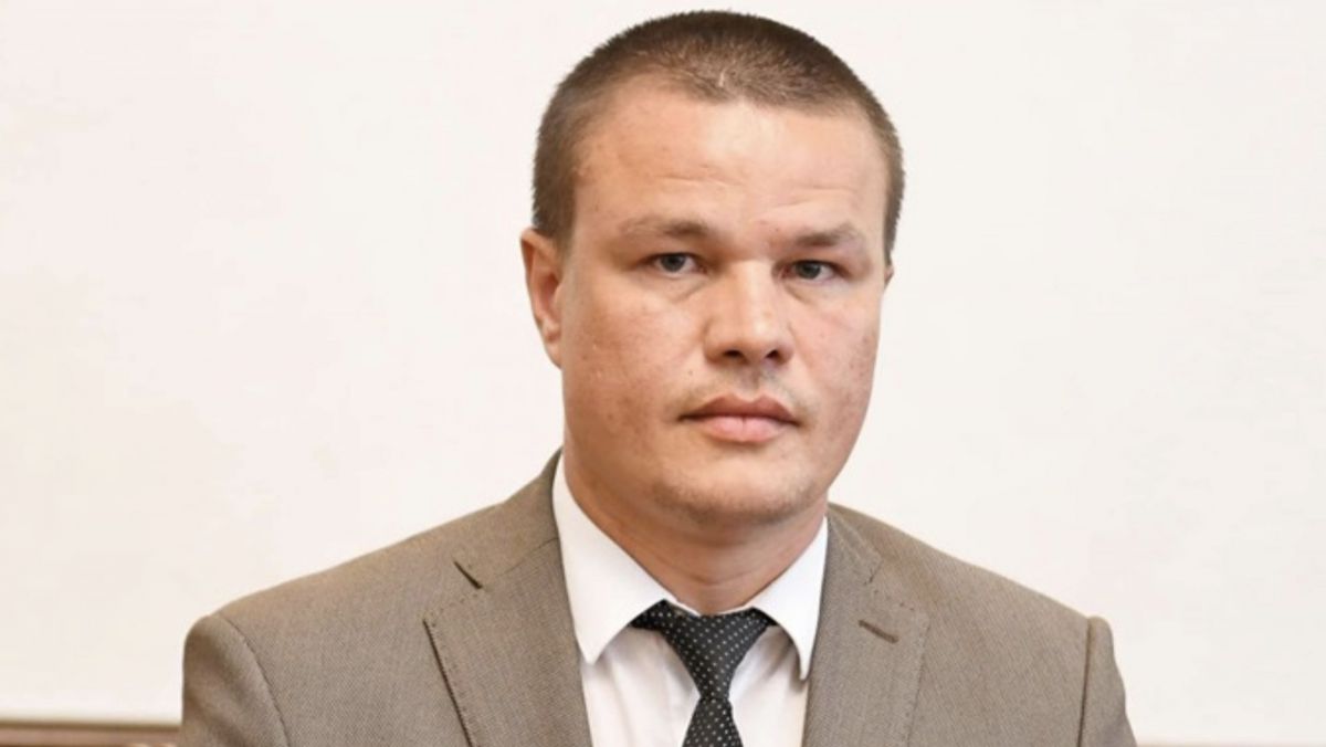 Parlamentul îl înaintează pe Dumitru Robu la funcția de procuror general interimar. Urmează decizia lui Dodon