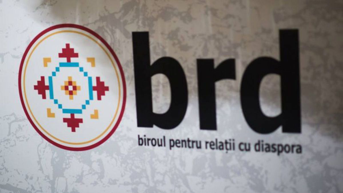 Printre candidații la șefia BRD se află un fost viceministru și soția unui ex-ministru de Externe. Cine sunt pretendenții