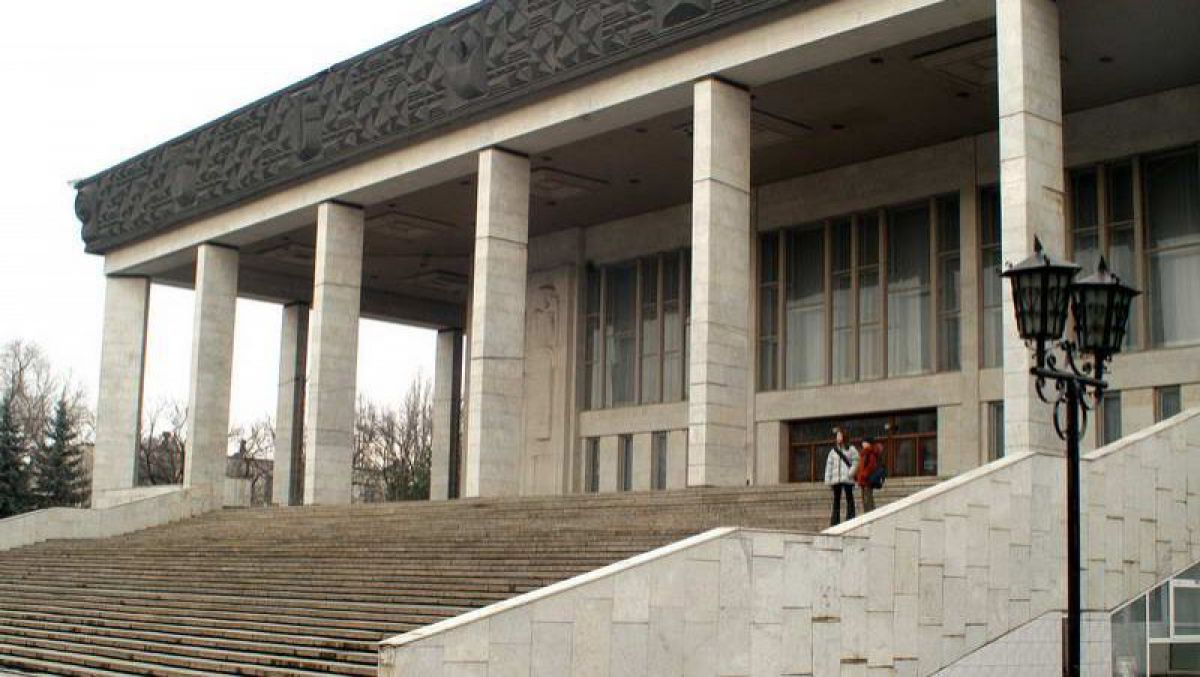 Probleme la Teatrul de Operă și Balet? Ministrul Culturii: Unii artiști au fost „rugați” să plece