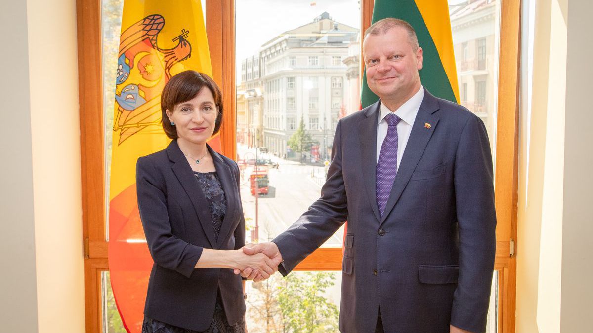 Problemele regionale de securitate și semnarea unui acord, puse în discuție la întrevederea de la Vilnius între Maia Sandu și oficialii din Lituania
