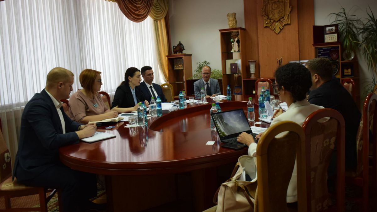 Procuratura Anticorupție, CNA și ARBI, la raport în fața FMI. S-a discutat investigarea fraudei bancare