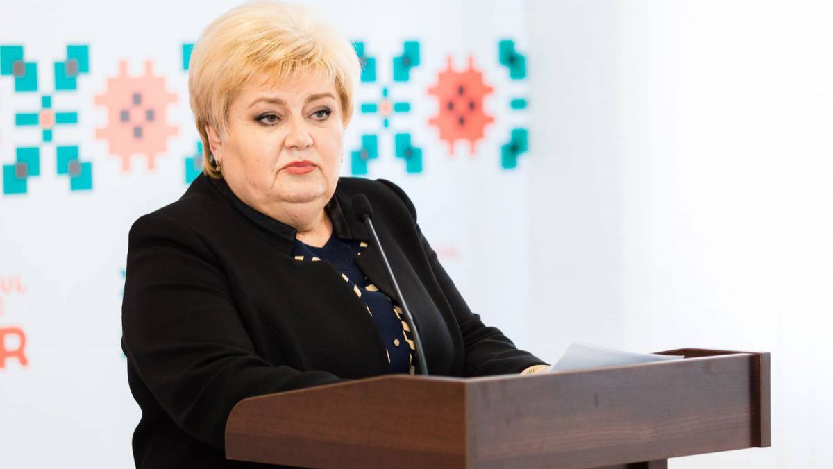 Reghina Apostolova, plasată sub control judiciar