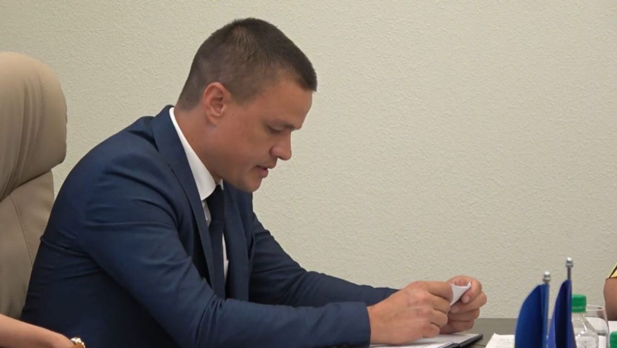 Robu întreabă magistrații CC dacă judecătorii Înaltei Curți pot fi cercetați penal după încheierea mandatului (DOC)