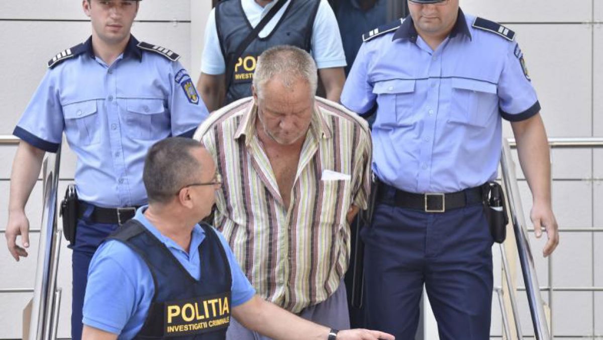 România. Ce a declarat bărbatul suspectat de omorul Alexandrei: „Am dat foc la niște haine să mă protejez de țânțari”