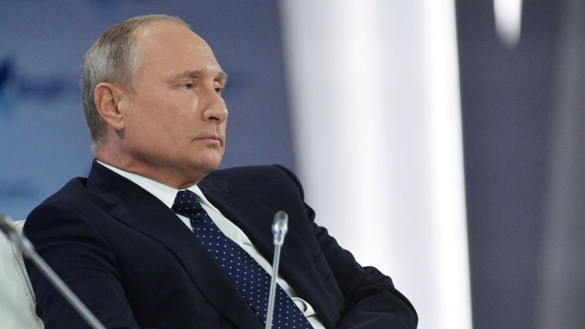 Rusia: Vladimir Putin a semnat un decret ce impune restricții Ucrainei