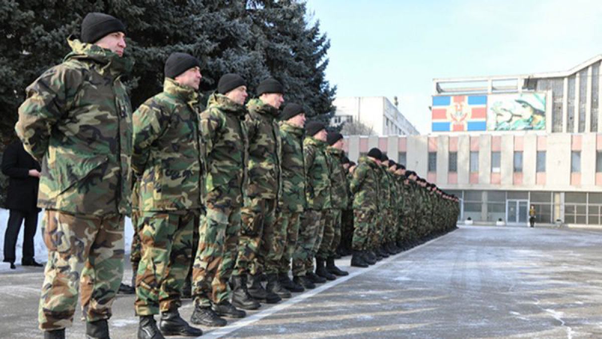 Șalaru despre serviciul militar obligatoriu: „Putem trece la contract fără modificarea Constituției”