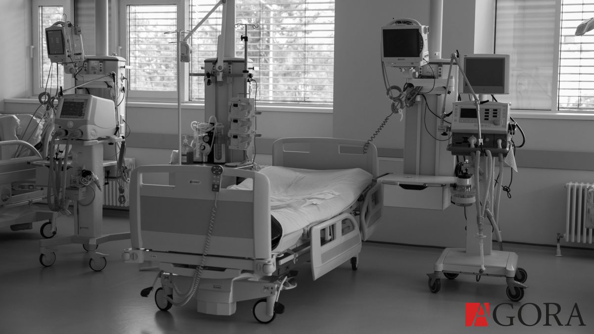 Șapte persoane, printre care un medic farmacist, au fost răpuse de COVID-19