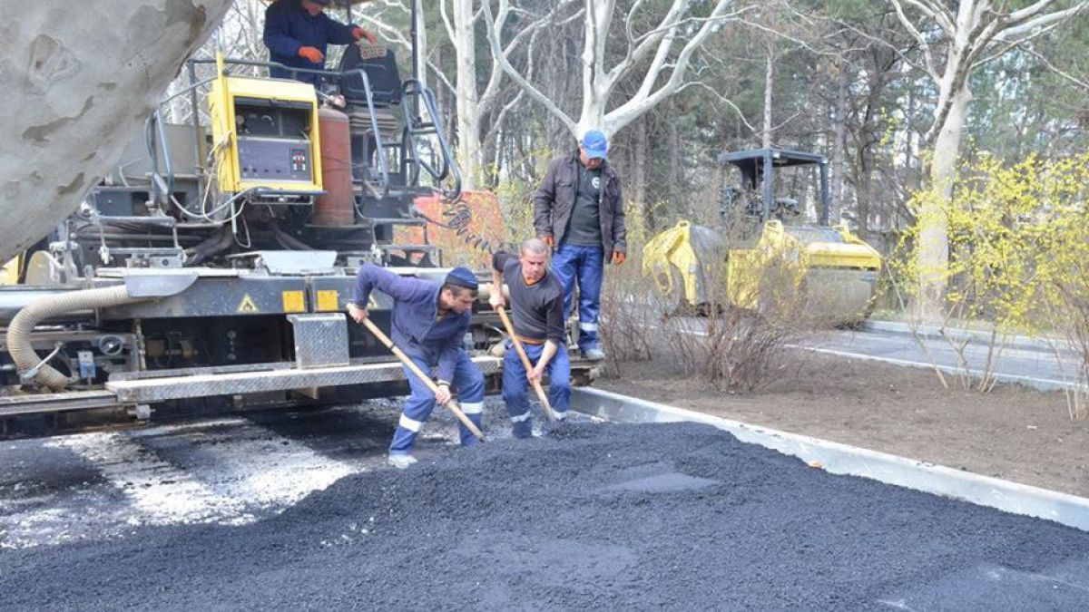 Schimbarea la față a Parcului Valea Trandafirilor, în toi. Când va fi dată în exploatare zona de agrement
