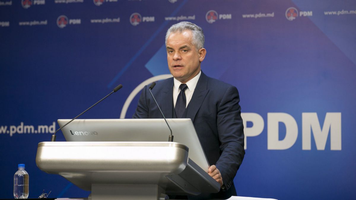 Guvernul se mută în circumscripții. Soluția lui Plahotniuc pentru problemele din raioane