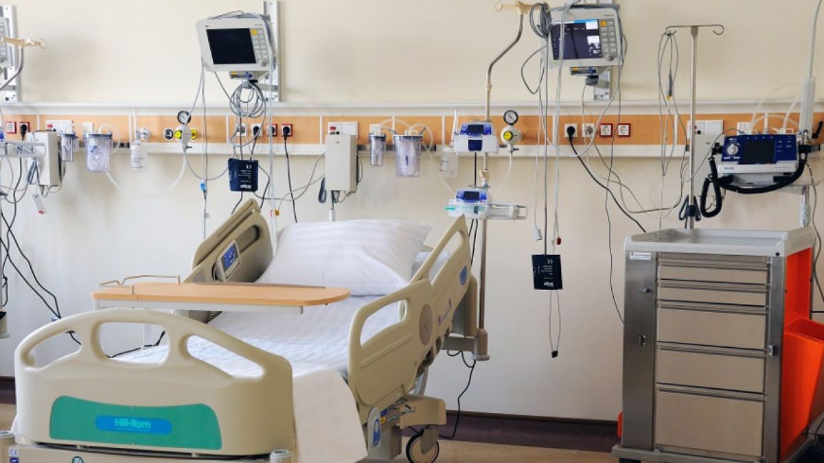 Șef la Institutul de Medicină Urgentă: Aparatele de ventilare trebuie să fie bune, altfel aduc complicații. Ce spune despre situația în R. Moldova (VIDEO)