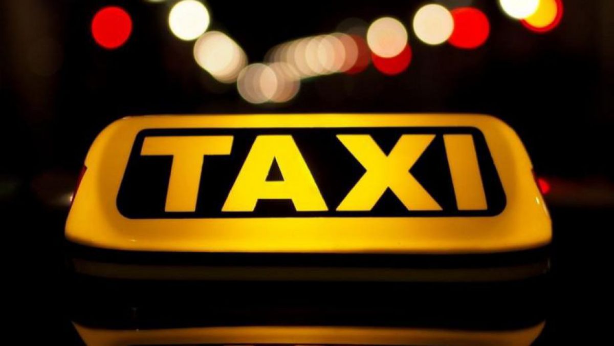 Serviciile Taxi48 și iTaxi au decis să facă schimb de comenzi pentru a rezolva fenomenul lipsei mașinilor