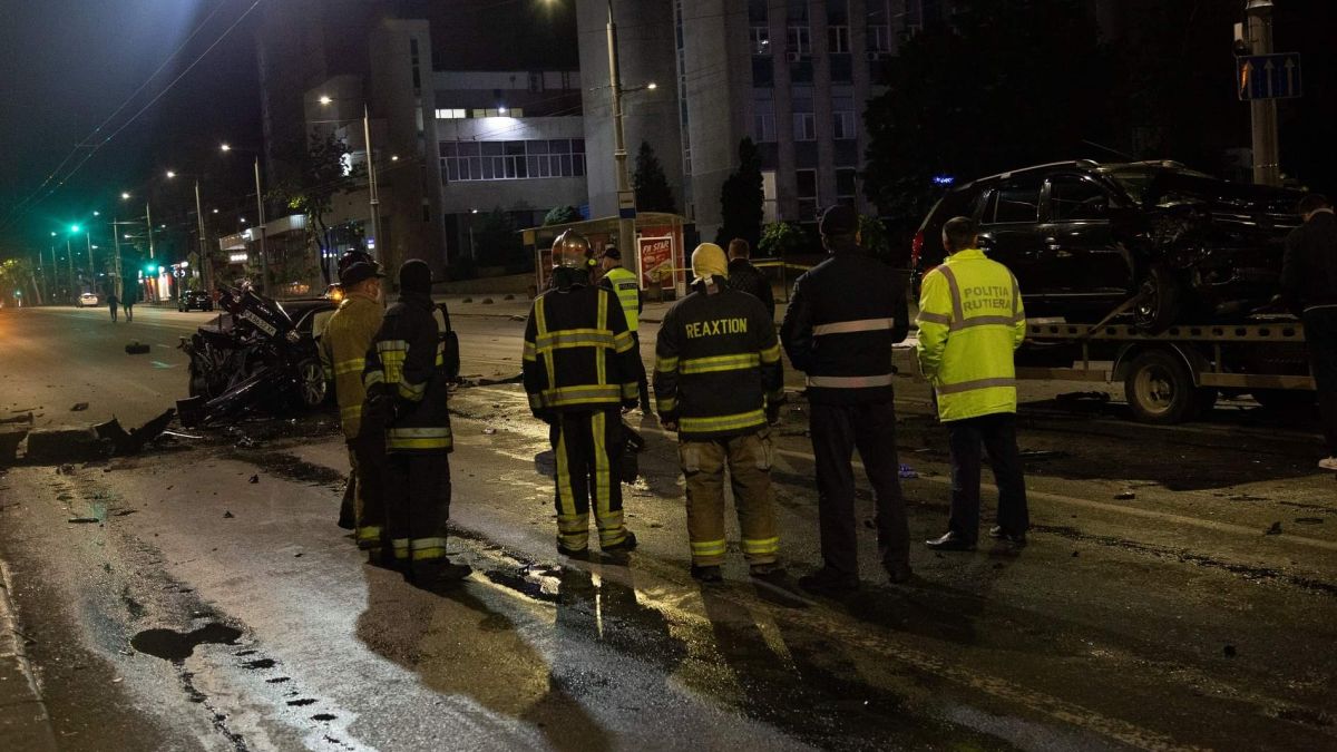 Șase contravenții, în patru ani: Bărbatul bănuit de producerea accidentului în centrul capitalei, testat la consumul de alcool