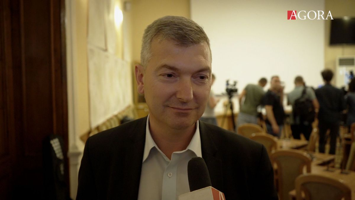 Talmaci, despre strigătele pe coridoarele Primăriei: Nu sunt la curent cu așa ordine, declarații pe coridoare (VIDEO)
