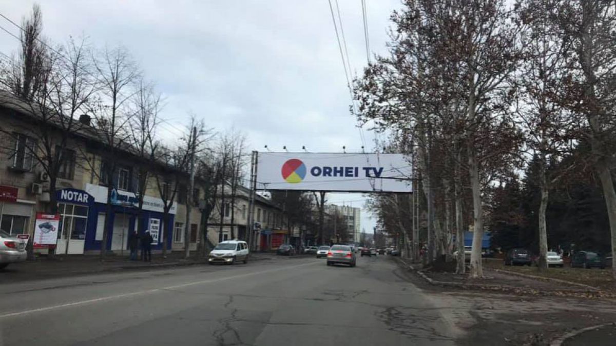 Toate panourile publicitare de pe str. Ion Creangă vor fi demontate