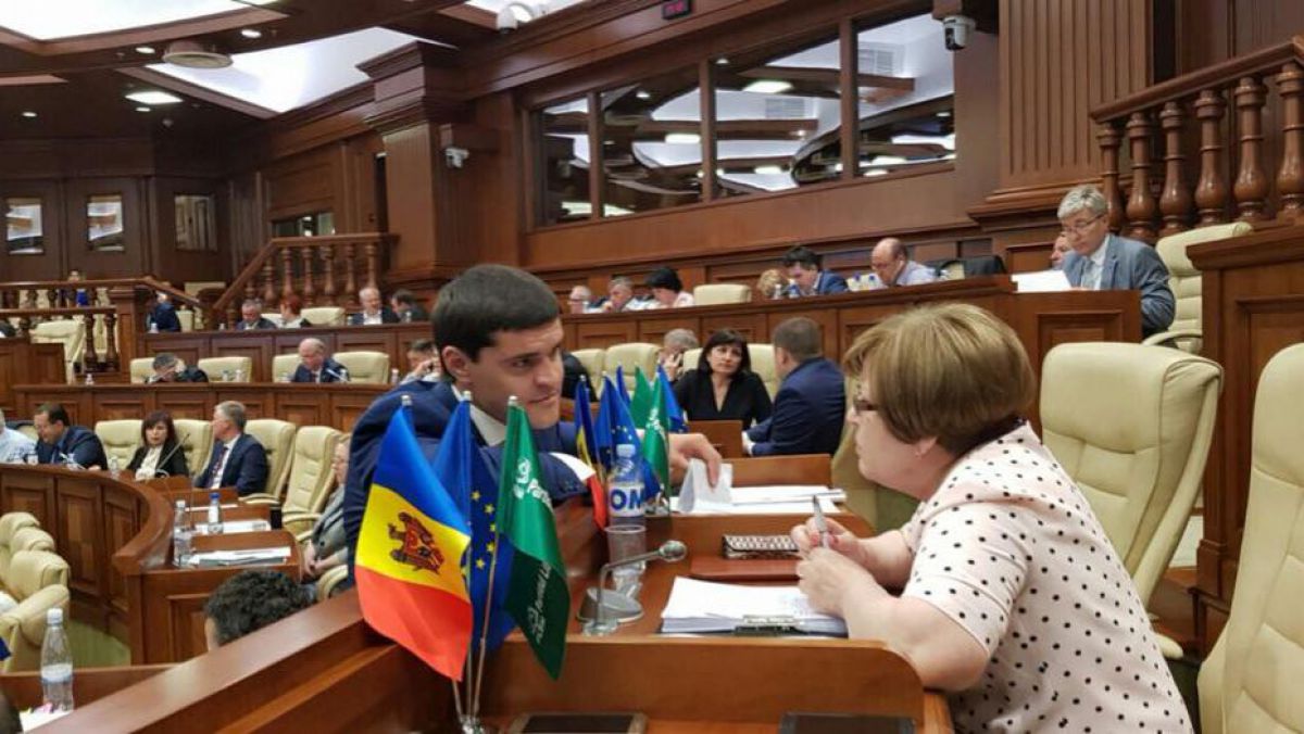 Țuțu, ironie pe Facebook la adresa deputatei Ciobanu. Ce mesaj i-a dedicat liberal-democratei
