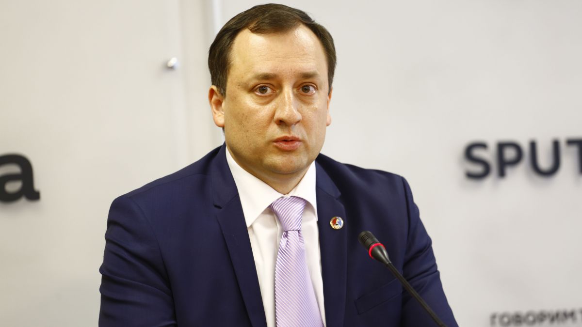 Ulanov spune că ridicarea imunității lui Șor e răzbunarea personală a lui Dodon: „Vă mâncați unii pe alții ca păianjenii într-un borcan” (VIDEO)