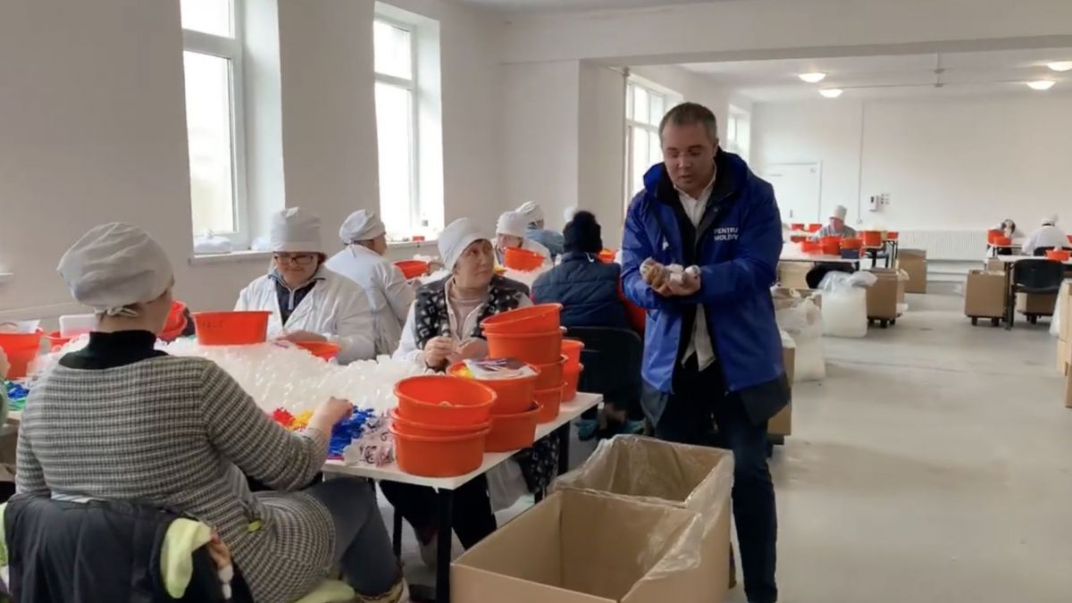 Un ou, două... ouri! Gramatica îi dă bătăi de cap lui Sergiu Sîrbu (VIDEO)