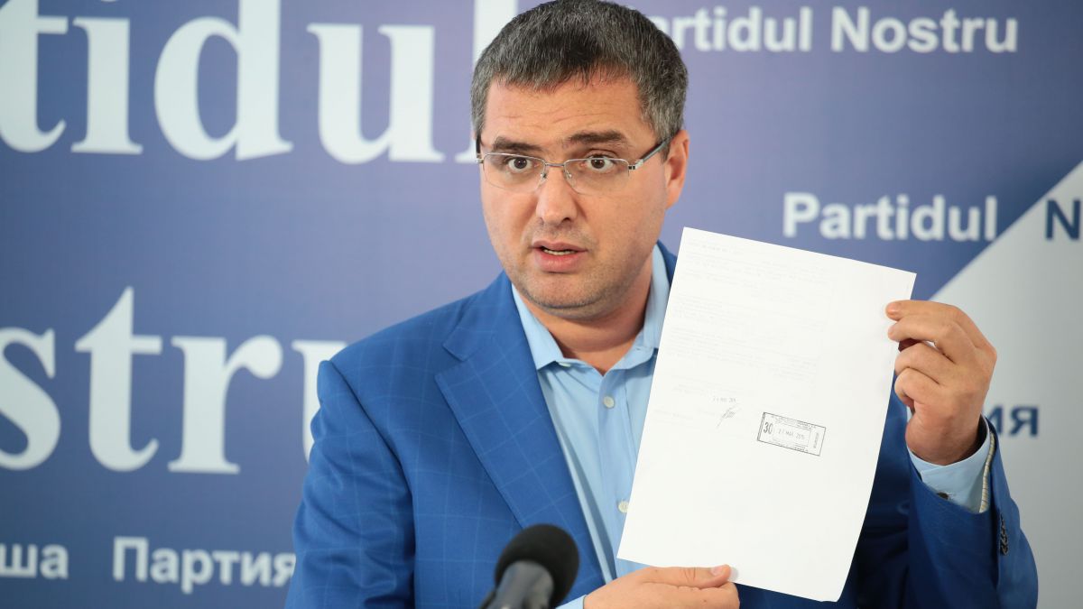 Usatîi, despre video cu banii împărțiți în birourile PN: Cineva se gândește să ne scoată din alegeri