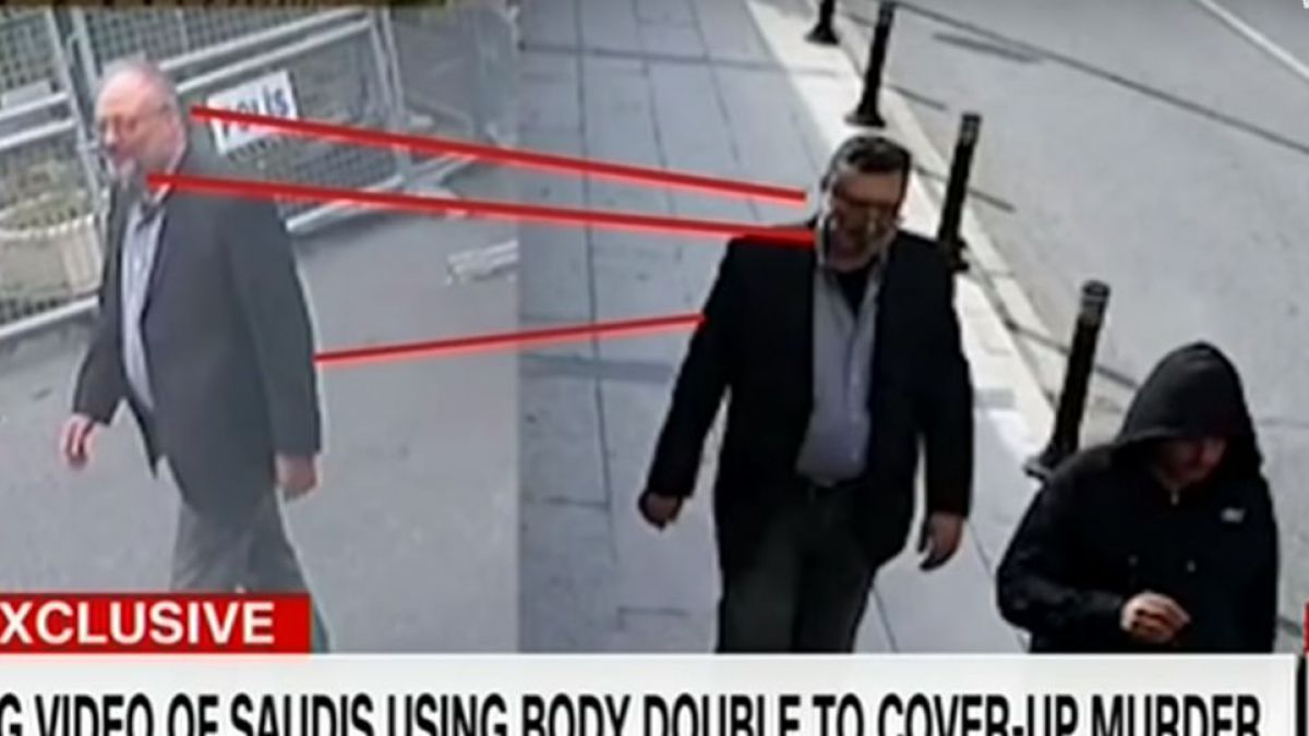 VIDEO. Cazul Khashoggi: Imagini cu sosia jurnalistului asasinat, îmbrăcată în hainele lui, la scurt timp după ce acesta ar fi fost ucis