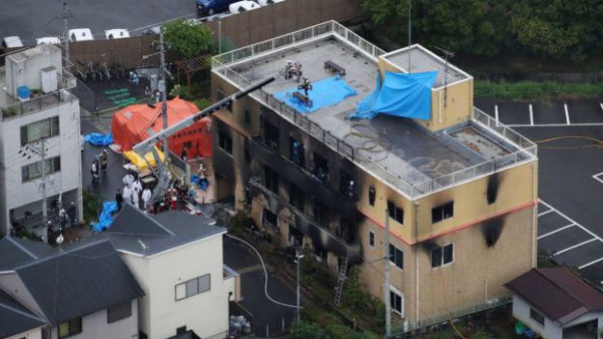 Zeci de victime în urma unui incendiu provocat intenționat la un studio de animație din Japonia