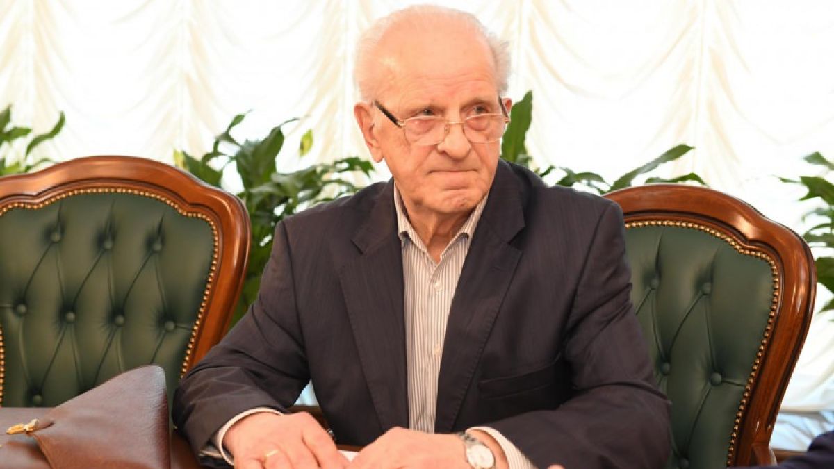 A făcut-o în 2014, în 2019 și o va face și în 2021. Socialistul Eduard Smirnov, în vârstă de 82 de ani, va prezida prima ședință a viitorului Legislativ