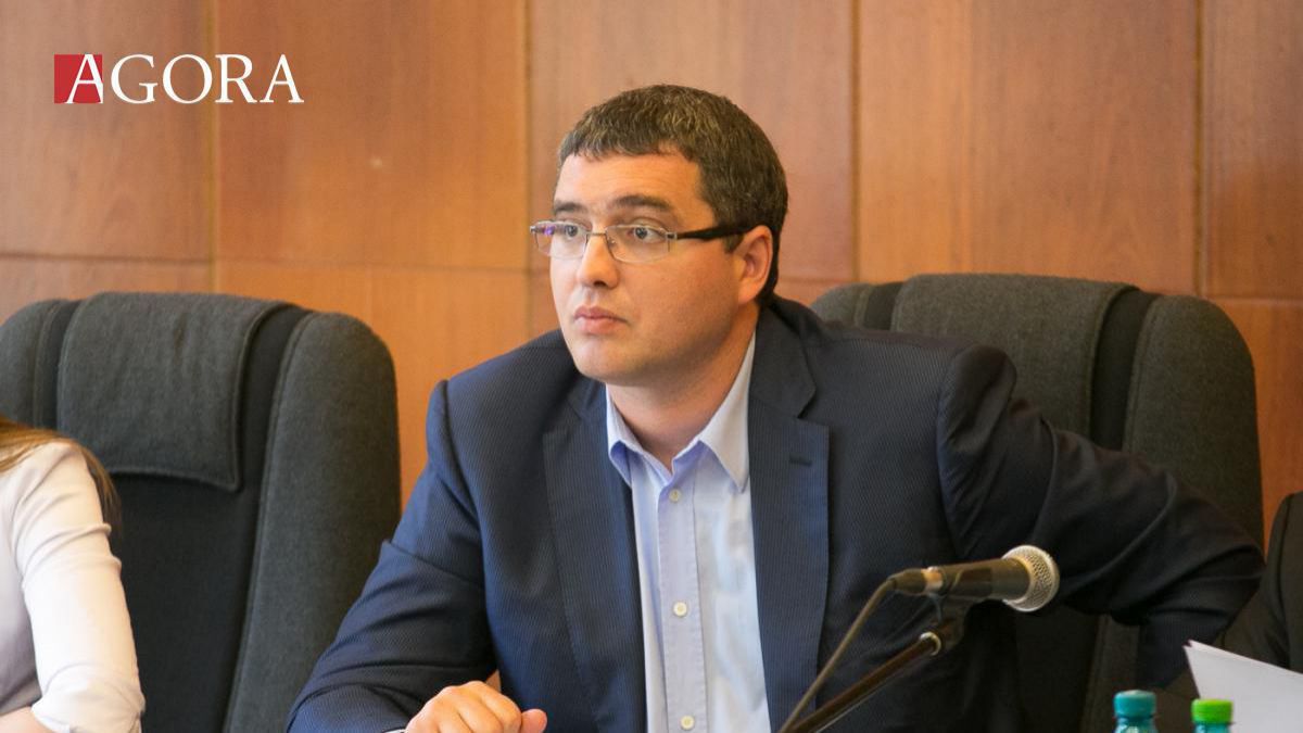 A fost amânată ședința de judecată de examinare a cererii avocaților lui Renato Usatîi