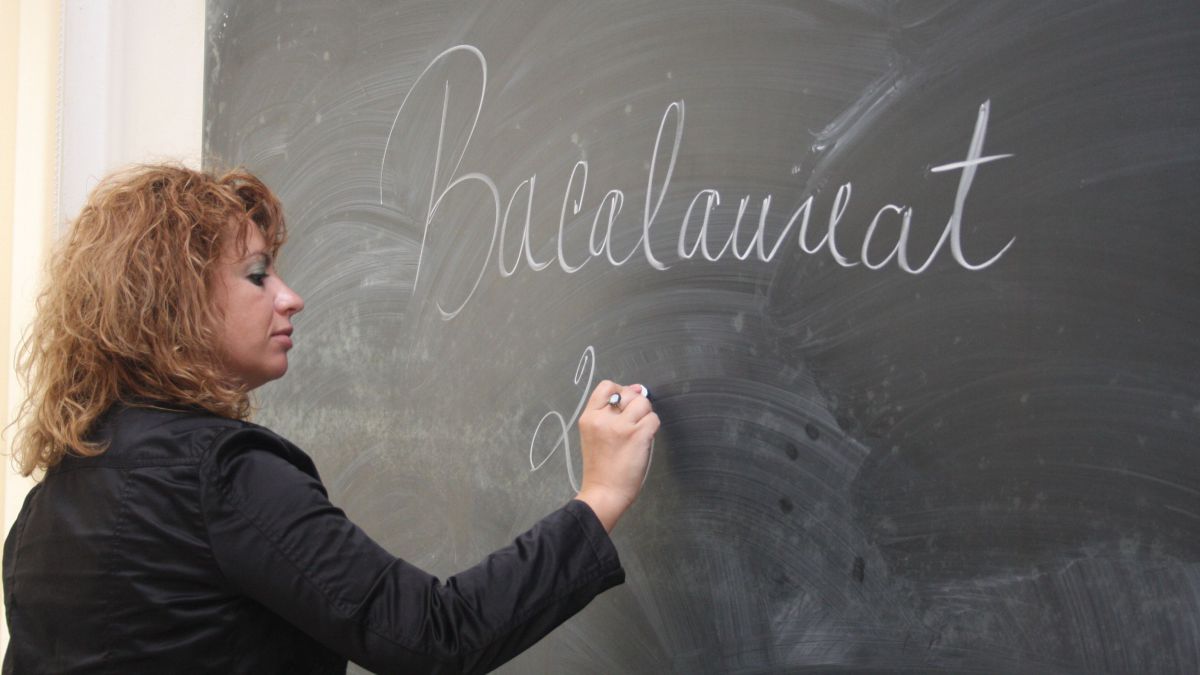 A început sesiunea de bacalaureat. Elevii alolingvi susțin astăzi examenul la limba română