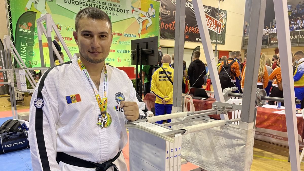 A urcat pe podium: Ivan Iliev a devenit vice campion european la Taekwon-Do ITF