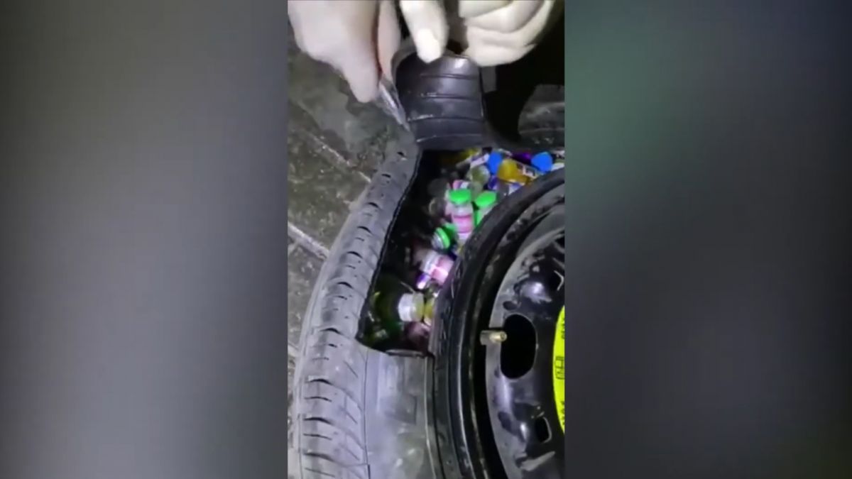 A vrut să treacă granița cu anabolizante în valoare de circa 800 de mii de lei: Un cetățean turc, reținut de oamenii legii (VIDEO)
