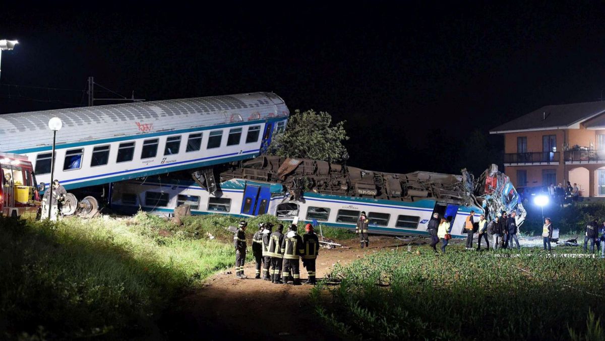 Accident feroviar în nordul Italiei. Cel puțin două persoane au murit