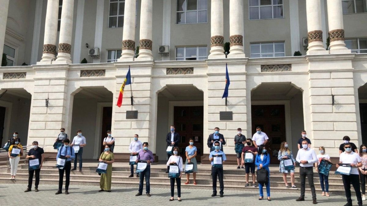 „Aceste lucruri nu pot fi luate în serios. Este lupta pentru relevanță politică”: PG reacționează la manifestația PAS