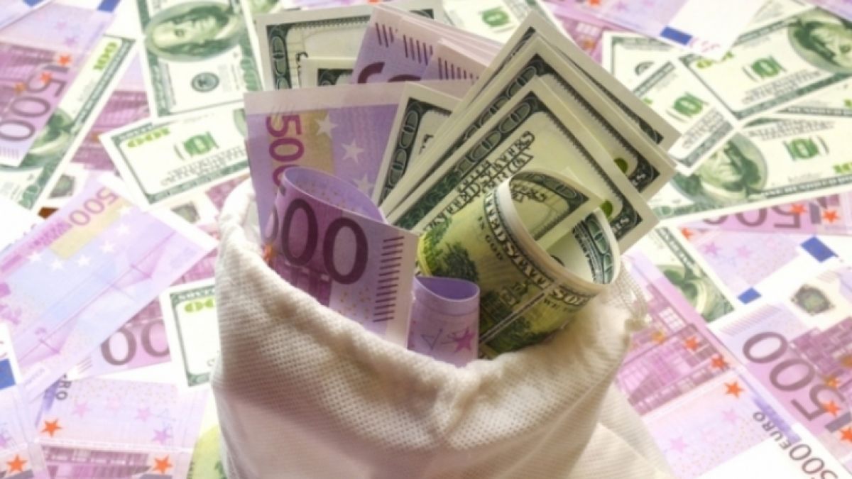 Activele oficiale de rezervă ale țării au atins maximul istoric de patru miliarde de dolari. Unde se păstrează și ce a influențat creșterea