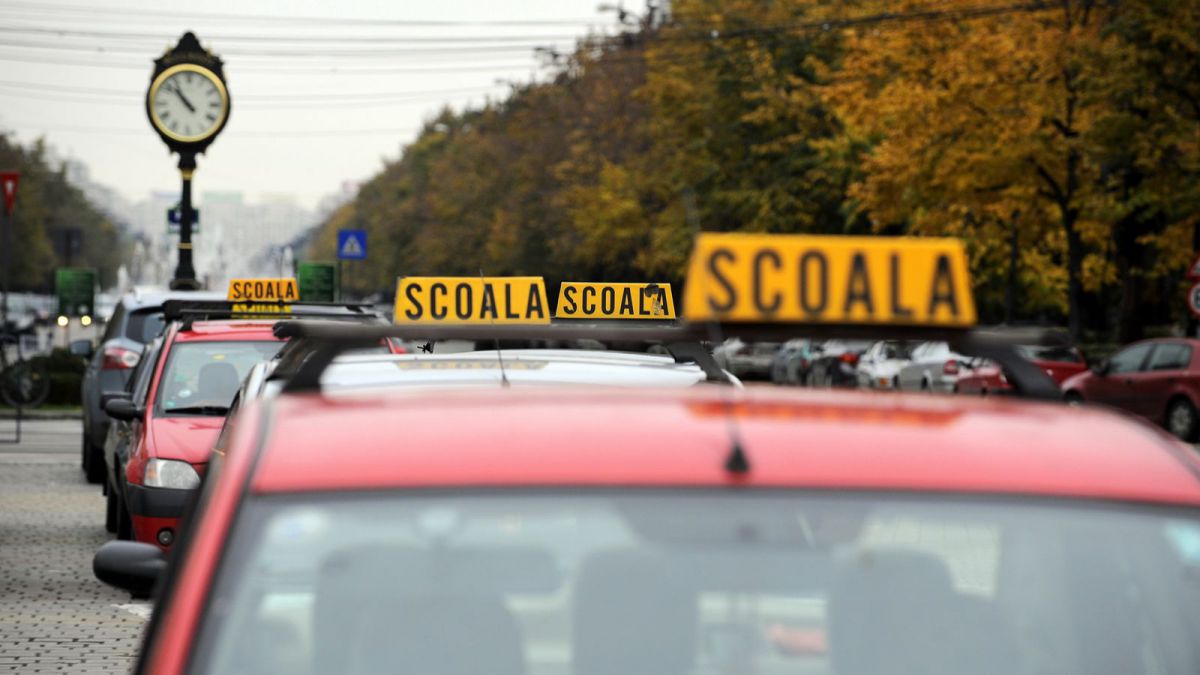 Administratorul unei școli auto de la Sud, reținut pentru trafic de influență la eliberarea permisului de conducere