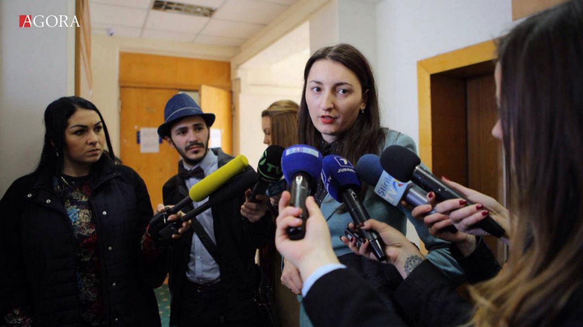 Adriana Bețișor se ia de presă. S-a plâns la CCA pe Jurnal TV și amenință ZdG cu judecata