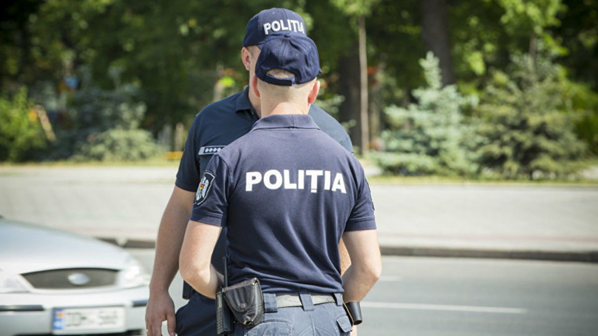 Afacere ilegală cu țigări și alcool etilic, deconspirată de polițiștii din Bălți