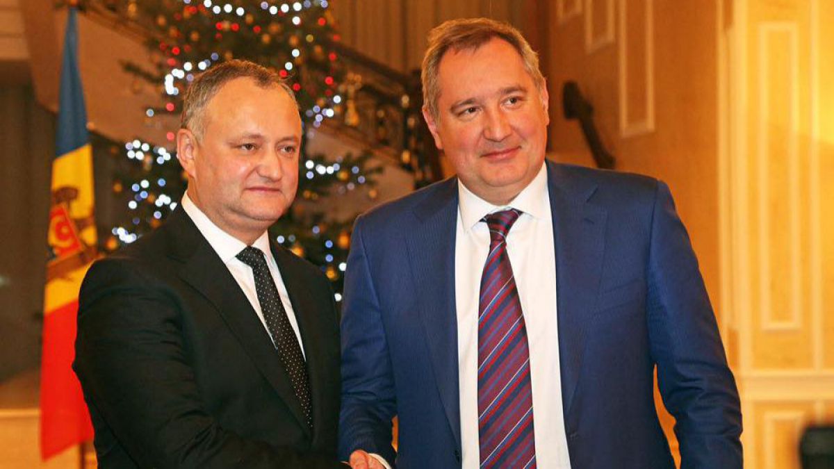 Ajuns la Chișinău la miezul nopții, Dmitri Rogozin a avut o întrevedere cu Igor Dodon