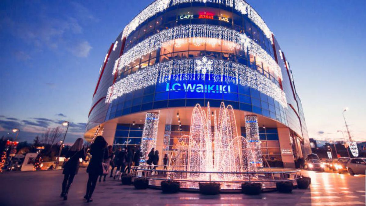 Alături de mall-ul de pe viaduct ar putea apărea două blocuri cu 30 de etaje și un hotel Radisson