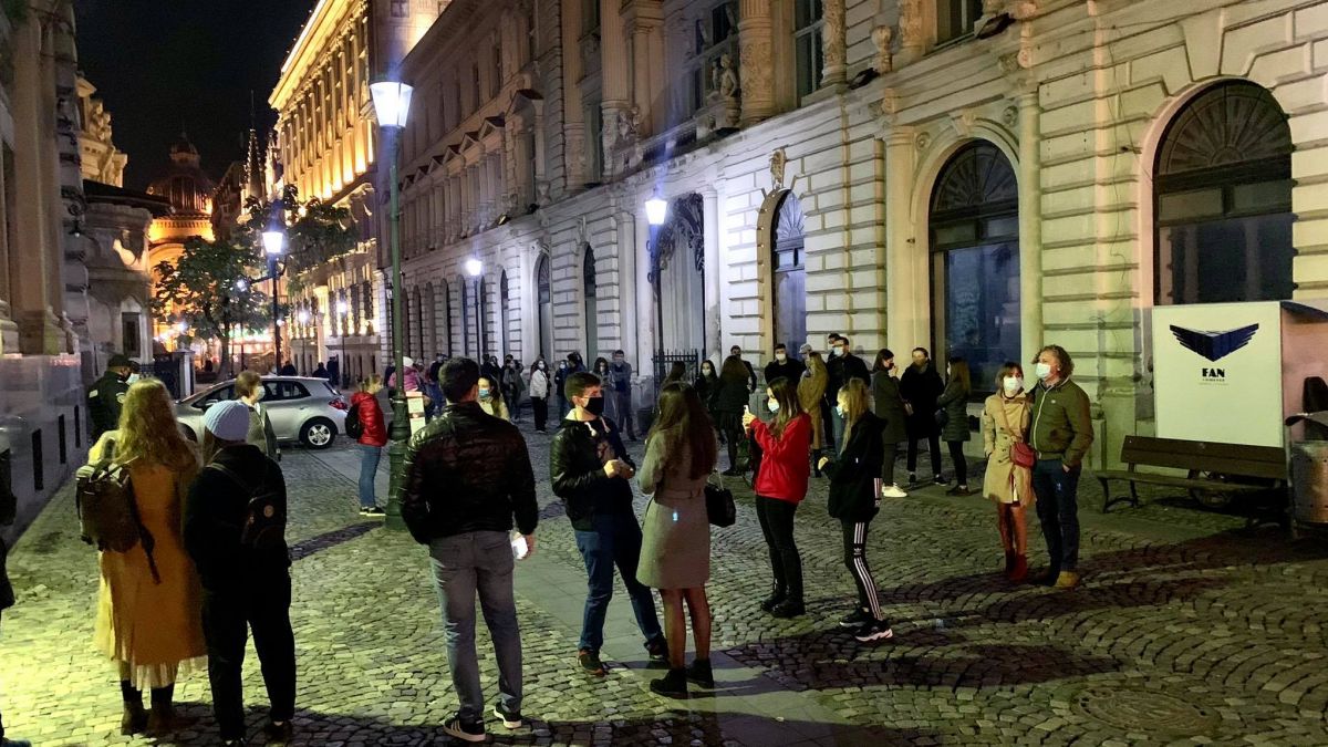 Alegători din diasporă renunță să mai stea la coadă. Germania: „Același bebeluș era pe post de pașaport spre votare pentru 4-5 persoane”