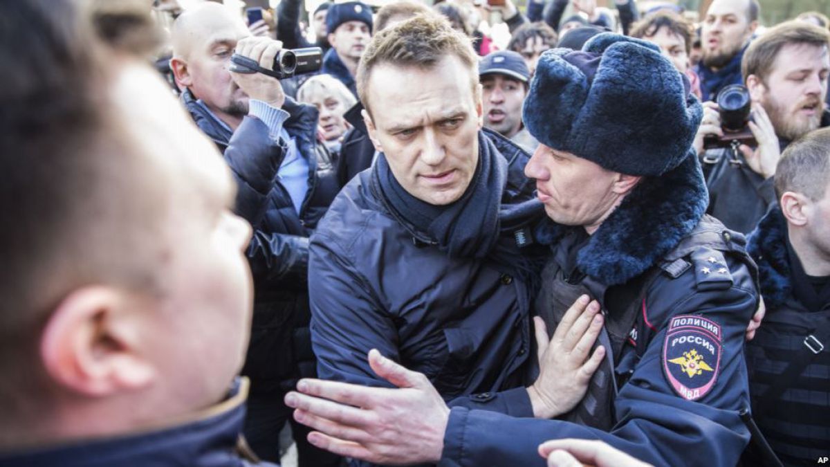 Aleksei Navalnîi, condamnat la 30 de zile de închisoare pentru organizarea protestelor anti-Putin: „Nu am nevoie de un nou țar”