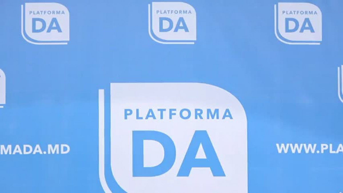 Aliona Doroș și Cristina Jitari se disociază de fracțiunea Platformei DA din CMC