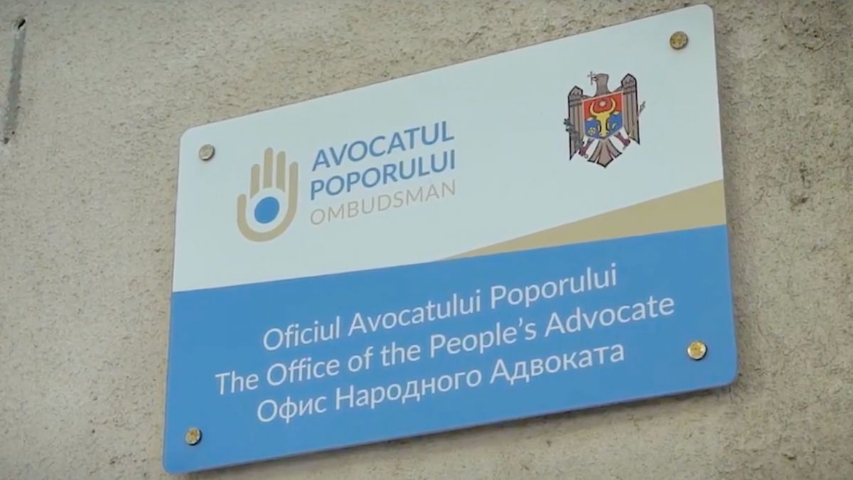 Andrei Brighidin și Natalia Moloșag sunt candidații la funcția de Avocat al Poporului, propuși de Comisia specială a Parlamentului