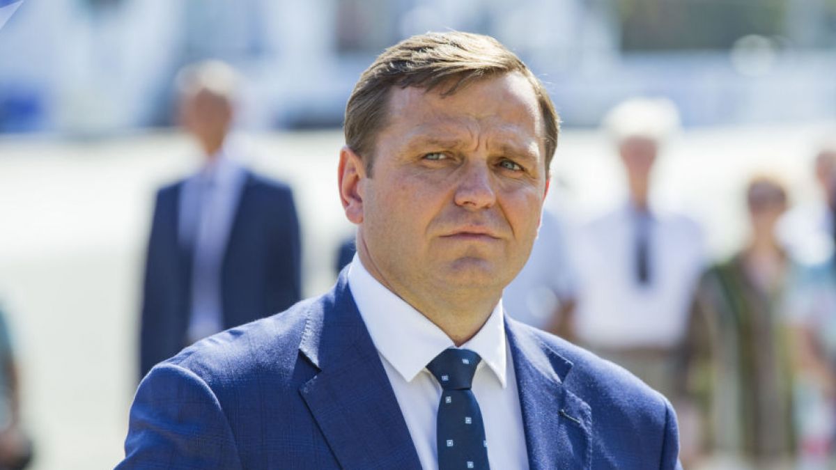 Andrei Năstase prezintă declarația pe avere la CEC: Deține jumătate din proprietatea unui apartament, a unei case, două automobile și mai multe terenuri